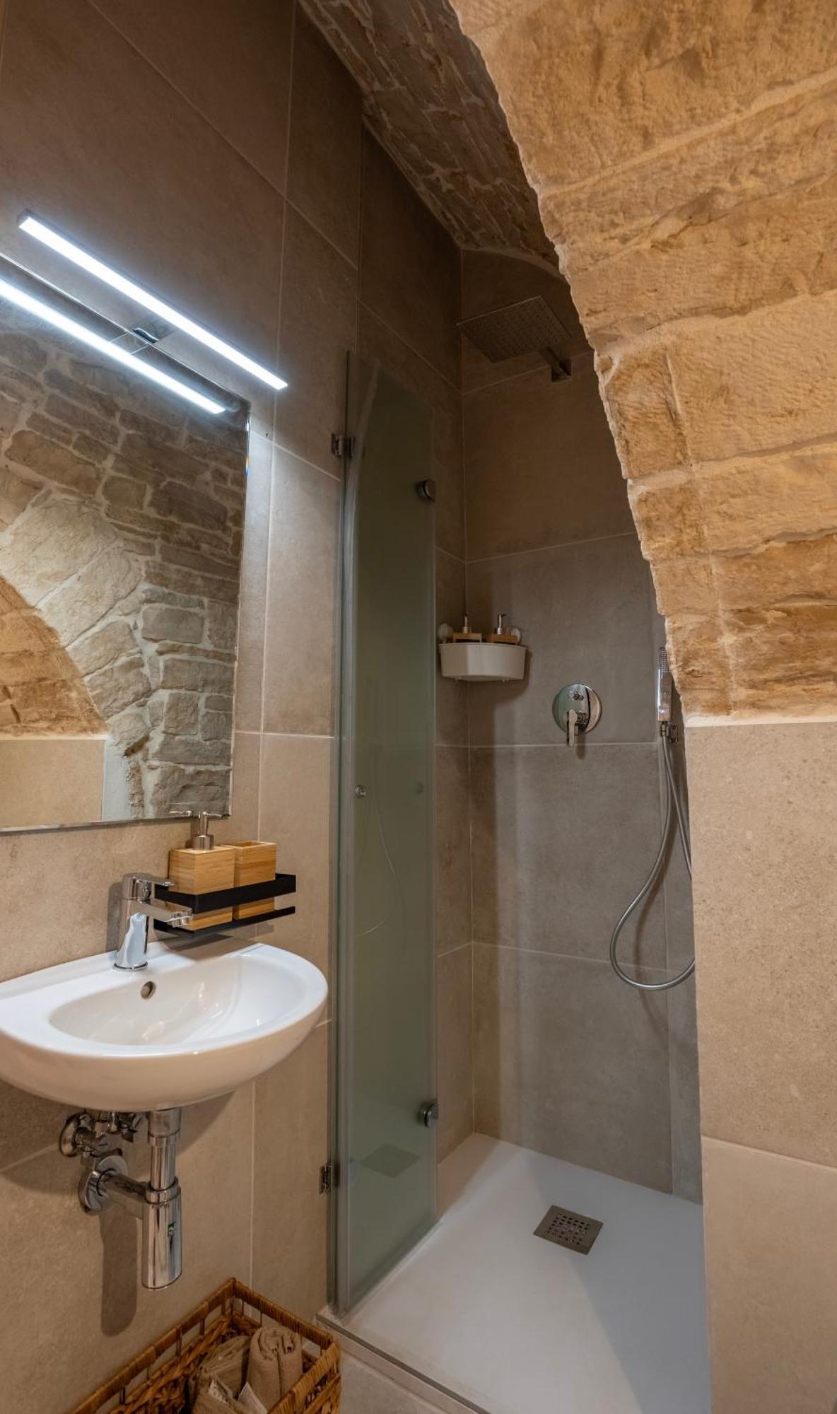 Dimora Corte Sant Angelo Hotel Bitonto Exterior photo